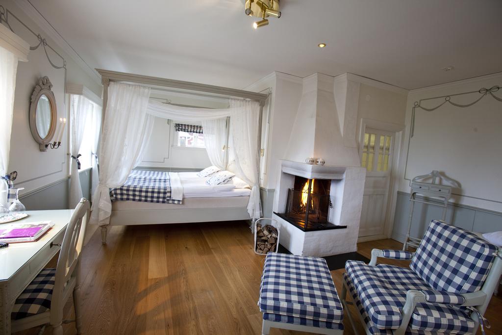 Taellbergsgardens Hotell Buitenkant foto